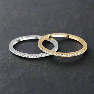Finest Précieuse™ Pavé Band
