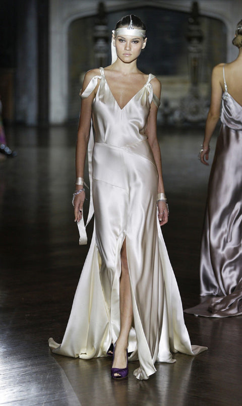 'HOUSE COLLECTION' The Avalon